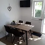In With Terrace, Air Conditioning, Wi-fi Podgora (Split-Dalmatia)